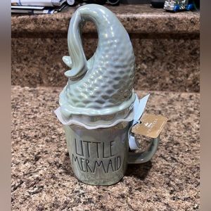 Brand new Rae Dunn Disney Little Mermaid mug
